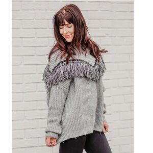 Kori Shaggy Fringe Green Sweater Size Large